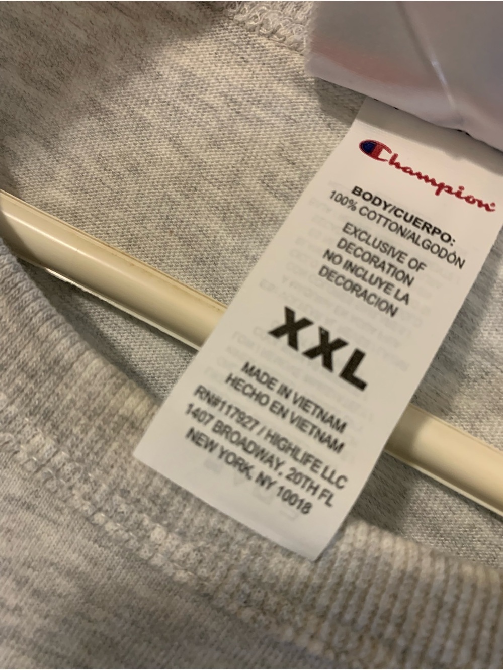 Champion NWT’s women’s XXL tee - Picture 4 of 7